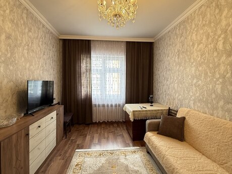 1 otaqlı köhnə tikili - Yeni Yasamal q. - 45 m²