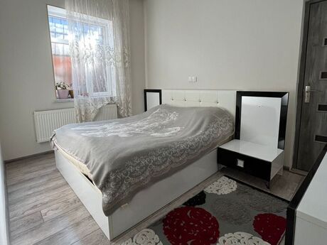 4 otaqlı həyət evi/bağ evi - Memar Əcəmi m. - 115 m²