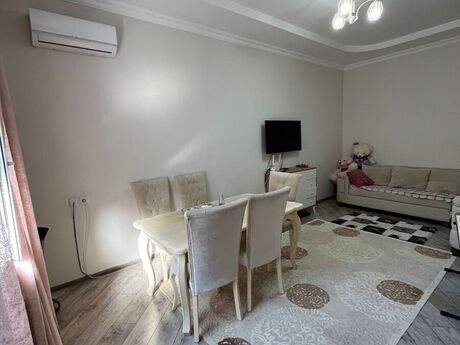 4 otaqlı həyət evi/bağ evi - Memar Əcəmi m. - 115 m²