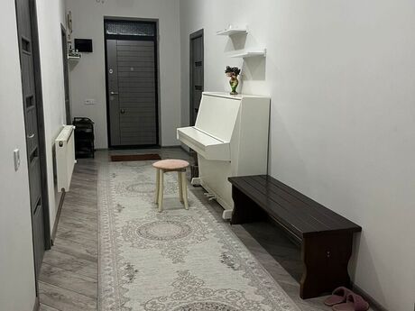 4 otaqlı həyət evi/bağ evi - Memar Əcəmi m. - 115 m²
