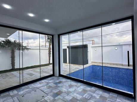 4 otaqlı həyət evi/bağ evi - Mərdəkan q. - 160 m²