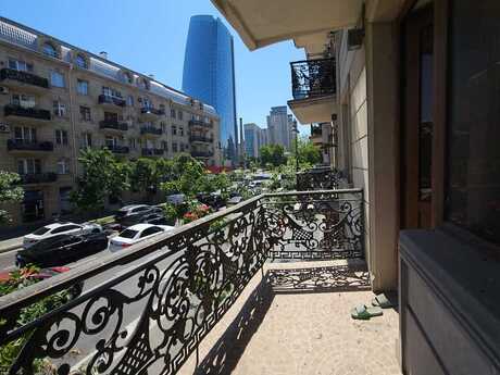 Объявление №5929600 - Баку, м. Шах Исмаил Хатаи, 1-комн., 55 м², 2/5 этаж