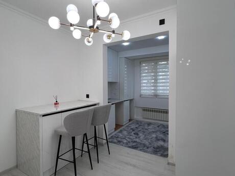 Elan №5929768 - Bakı, Xətai r., 2 otaqlı, 65 m², 1/9 mərtəbə