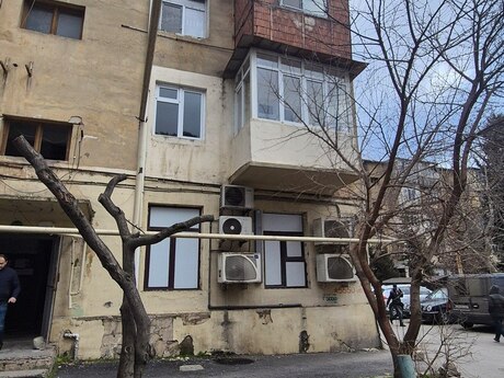 1 otaqlı köhnə tikili - Neftçilər m. - 35 m²