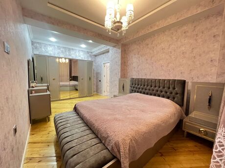 2-комн. новостройка - Насиминский  р. - 70 м²