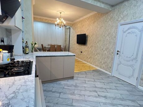 2-комн. новостройка - Насиминский  р. - 70 м²