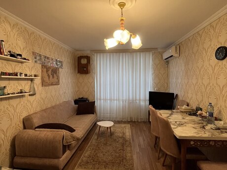 Satlr 1 otaql khn tikili 35 m, Elmlr Akademiyas m.
