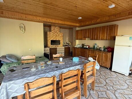 Satılır 5 otaqlı həyət evi/bağ evi 200 m², Pirşağı q.