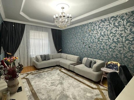 Satılır 3 otaqlı həyət evi/bağ evi 100 m², Binə q.