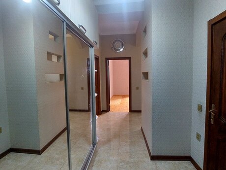 Satlr 2 otaql yeni tikili 58 m, Qarauxur q.