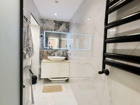 2 otaqlı yeni tikili - Azadlıq Prospekti m. - 74 m²