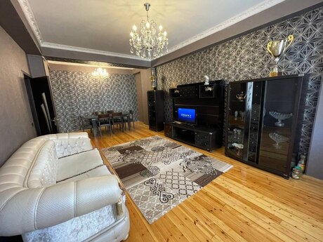 Elan №5930290 - Bakı, Həzi Aslanov q., 2 otaqlı, 115 m², 4/16 mərtəbə