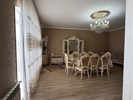 4 otaqlı həyət evi/bağ evi - Badamdar q. - 200 m²
