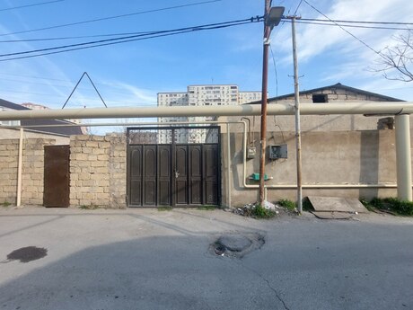 3 otaqlı həyət evi/bağ evi - Azadlıq Prospekti m. - 90 m²