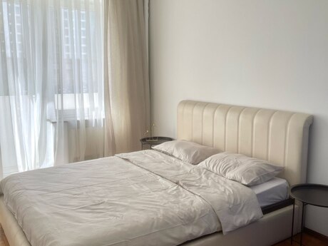 3 otaqlı yeni tikili - Elmlər Akademiyası m. - 100 m²
