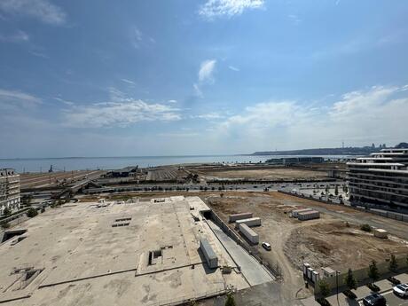 5 otaqlı yeni tikili - Ağ şəhər q. - 177 m²