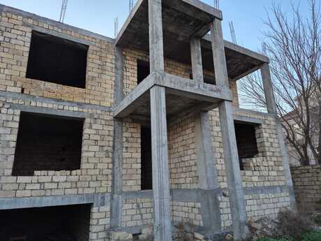 Satılır 8 otaqlı həyət evi/bağ evi 290 m², Mehdiabad q.
