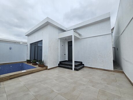 4 otaqlı həyət evi/bağ evi - Mərdəkan q. - 140 m²