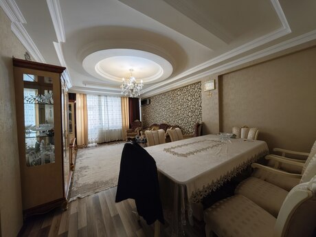 3-room apartment, 126 m², Bakıxanov: 275 000 ₼ 5