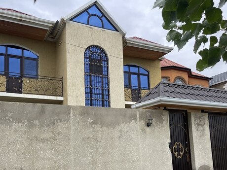 Satılır 6 otaqlı həyət evi/bağ evi 240 m², Masazır q.