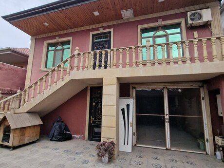4 otaqlı həyət evi/bağ evi - Zabrat q. - 175 m²