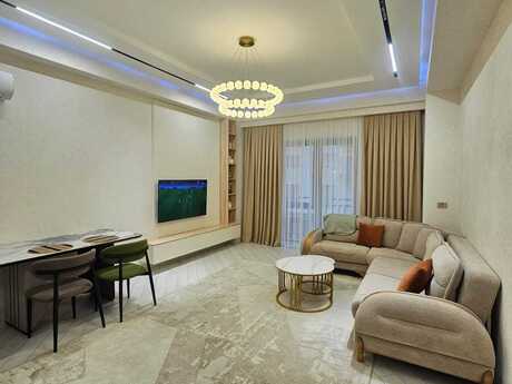 3 otaqlı yeni tikili - Ağ şəhər q. - 110 m²
