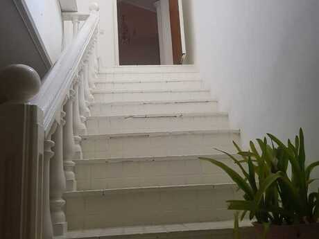 5 otaqlı həyət evi/bağ evi - 20 Yanvar m. - 240 m²