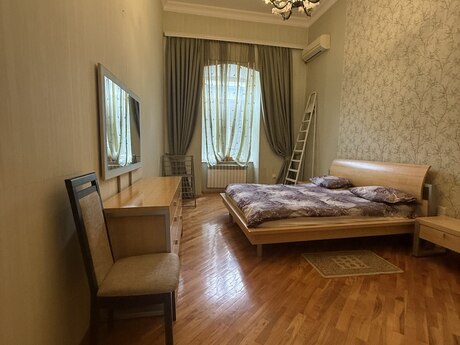 2 otaqlı köhnə tikili - Sahil m. - 55 m²