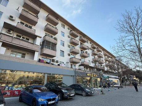 2 otaqlı köhnə tikili - Nəsimi r. - 45 m²