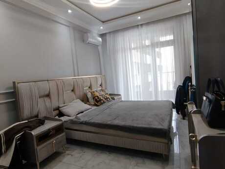 3 otaqlı yeni tikili - 8 Noyabr m. - 148 m²