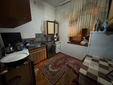 3 otaqlı köhnə tikili - Nəriman Nərimanov m. - 90 m²