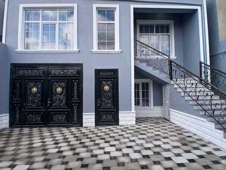 4 otaqlı həyət evi/bağ evi - Maştağa q. - 184 m²