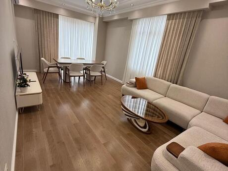 2 otaqlı yeni tikili - Nizami m. - 90 m²
