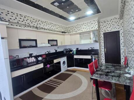 3-room apartment, 126 m², Nəriman Nərimanov: 360 000 ₼ 2