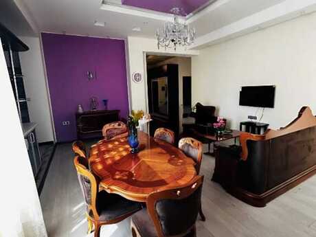 Elan №5931418 - Bakı, Şah İsmayıl Xətai m., 3 otaqlı, 130 m², 17/17 mərtəbə