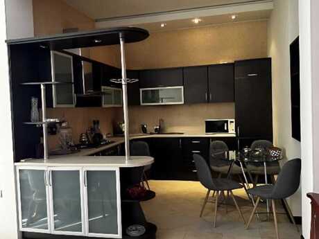 3 otaqlı yeni tikili - Şah İsmayıl Xətai m. - 130 m²