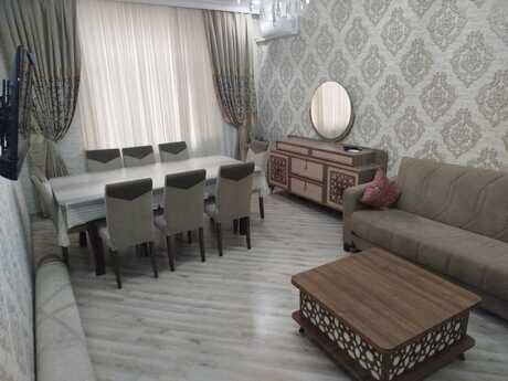 4 otaqlı həyət evi/bağ evi - Zabrat q. - 120 m²