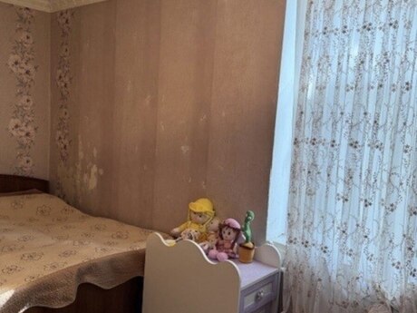 2 otaqlı köhnə tikili - Qara Qarayev m. - 50 m²