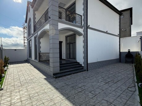 4 otaqlı həyət evi/bağ evi - Badamdar q. - 270 m²