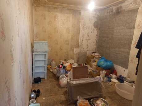2 otaqlı köhnə tikili - Azadlıq Prospekti m. - 70 m²