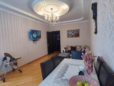 2 otaqlı köhnə tikili - Nizami m. - 70 m²