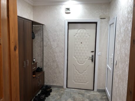 Satlr 3 otaql khn tikili 60 m, Memar cmi m.