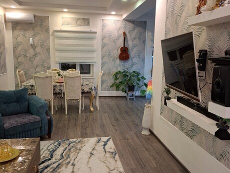 4 otaqlı həyət evi, 160 m², Binə: 89 000 ₼ 5