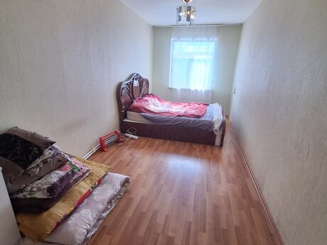2 otaqlı köhnə tikili - Neftçilər m. - 56 m²