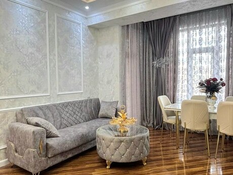 3 otaqlı yeni tikili - 28 May m. - 80 m²