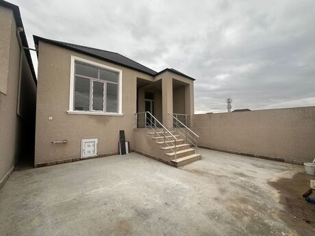 3 otaqlı həyət evi/bağ evi - Saray q. - 85 m²