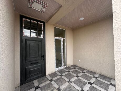 3 otaqlı həyət evi/bağ evi - Saray q. - 85 m²