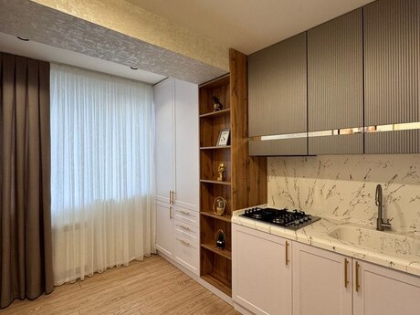 2 otaqlı köhnə tikili - Elmlər Akademiyası m. - 50 m²
