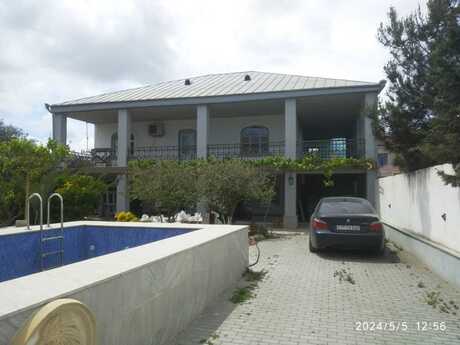 7 otaqlı həyət evi/bağ evi - Bilgəh q. - 350 m²