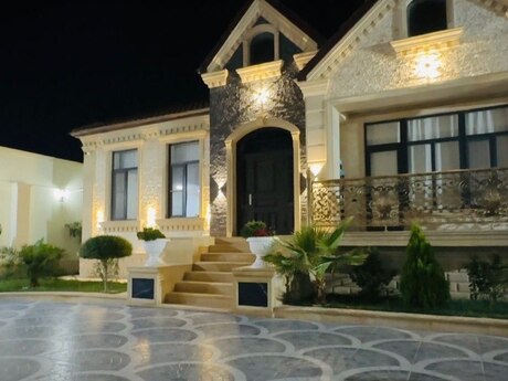 4 otaqlı həyət evi/bağ evi - Xəzər r. - 165 m²